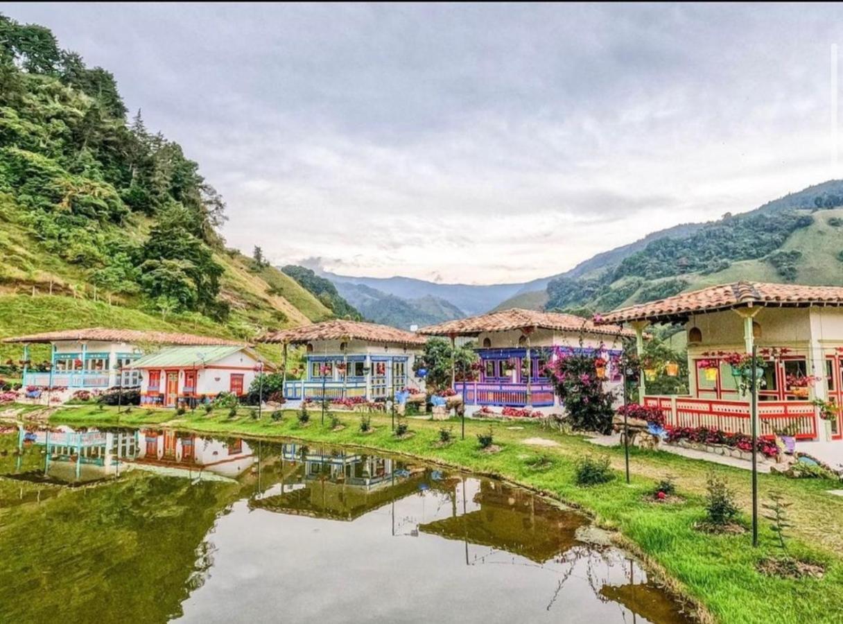 Hotel Lago Valdivia Jardín Kültér fotó