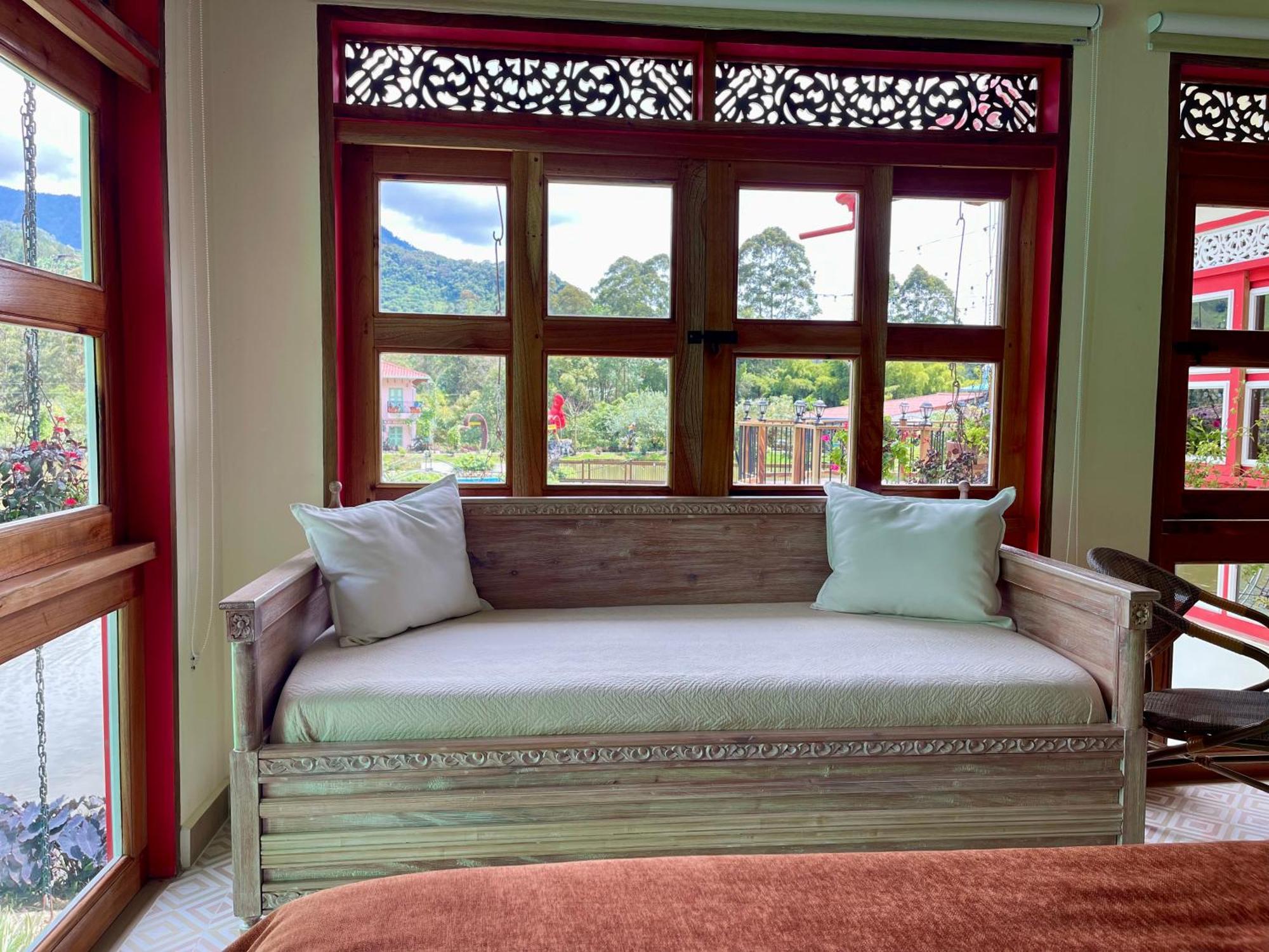 Hotel Lago Valdivia Jardín Kültér fotó