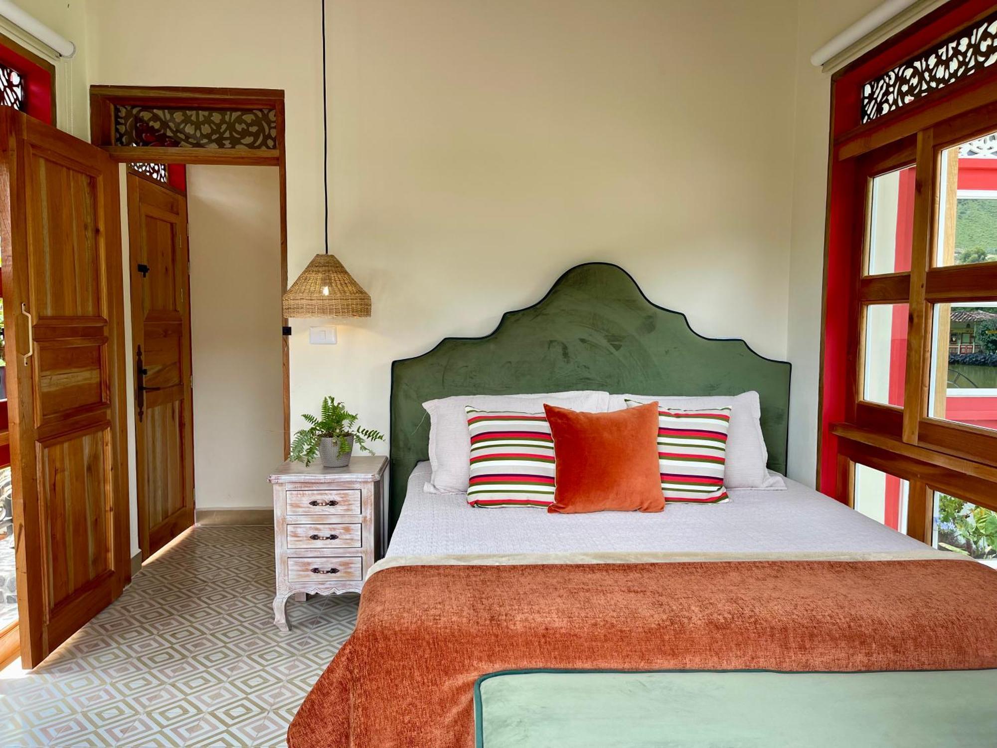 Hotel Lago Valdivia Jardín Kültér fotó