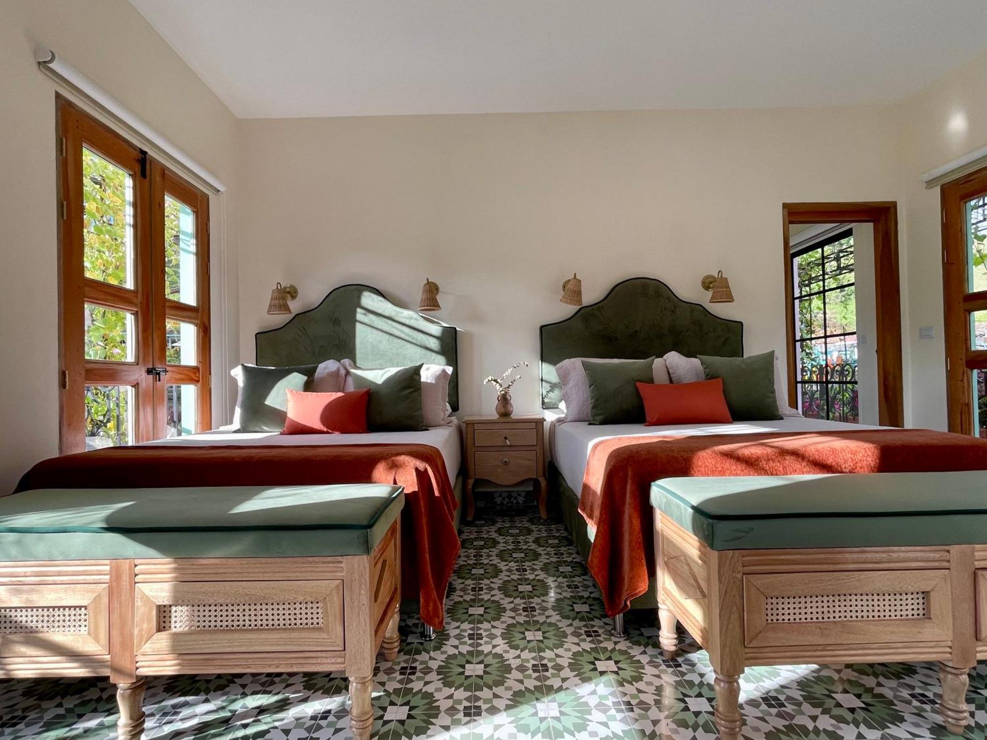 Hotel Lago Valdivia Jardín Kültér fotó