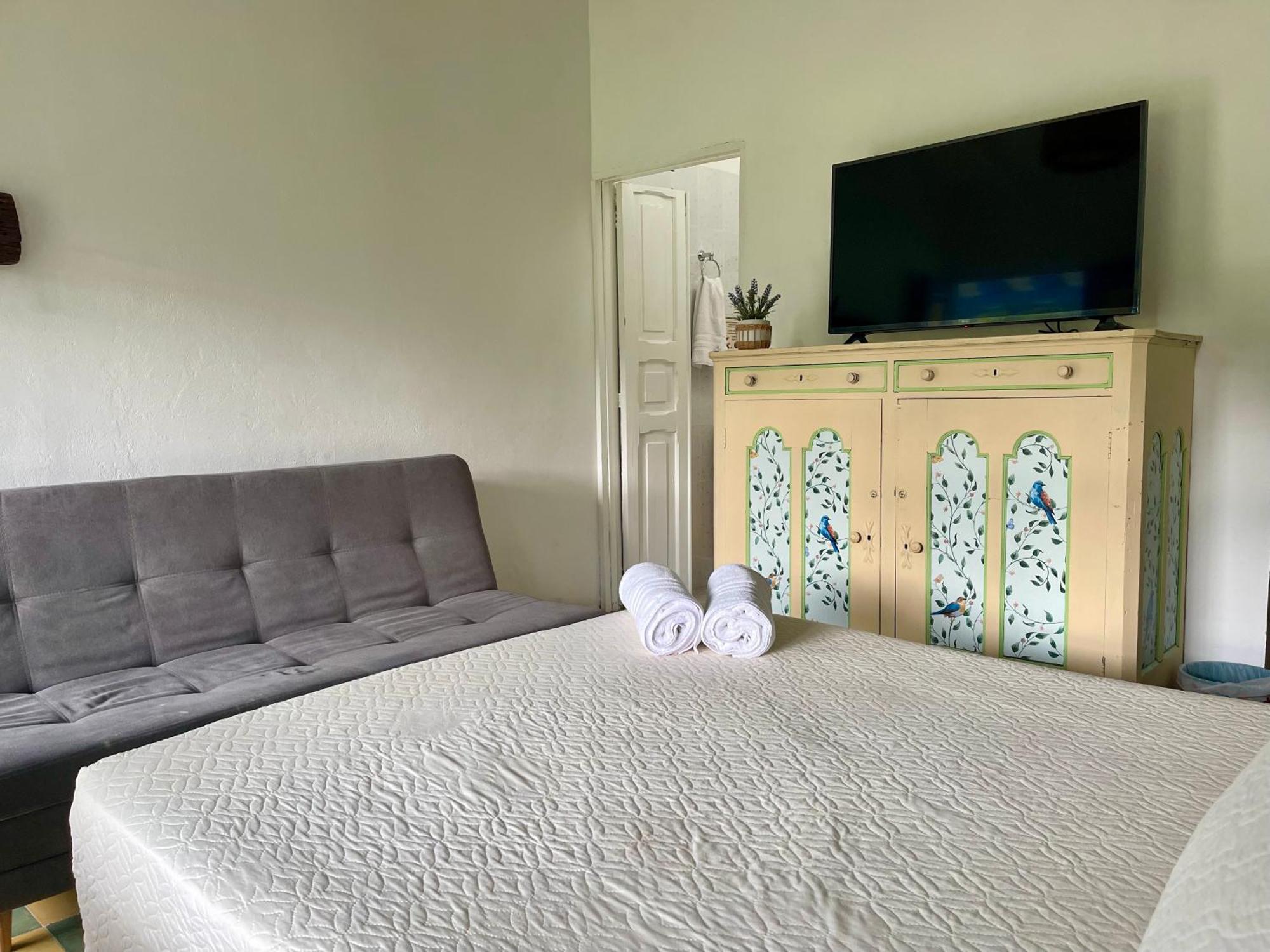Hotel Lago Valdivia Jardín Kültér fotó