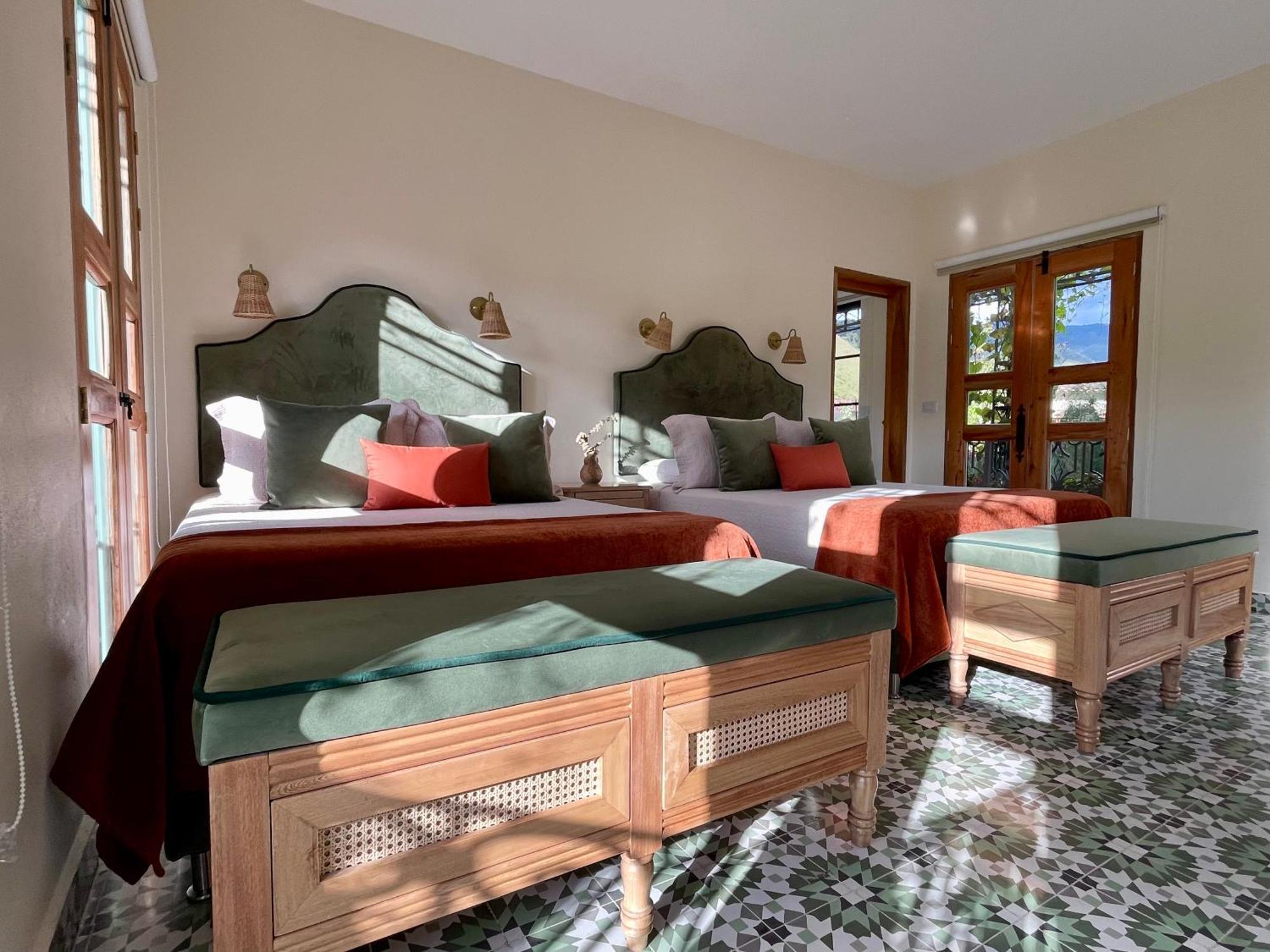 Hotel Lago Valdivia Jardín Kültér fotó