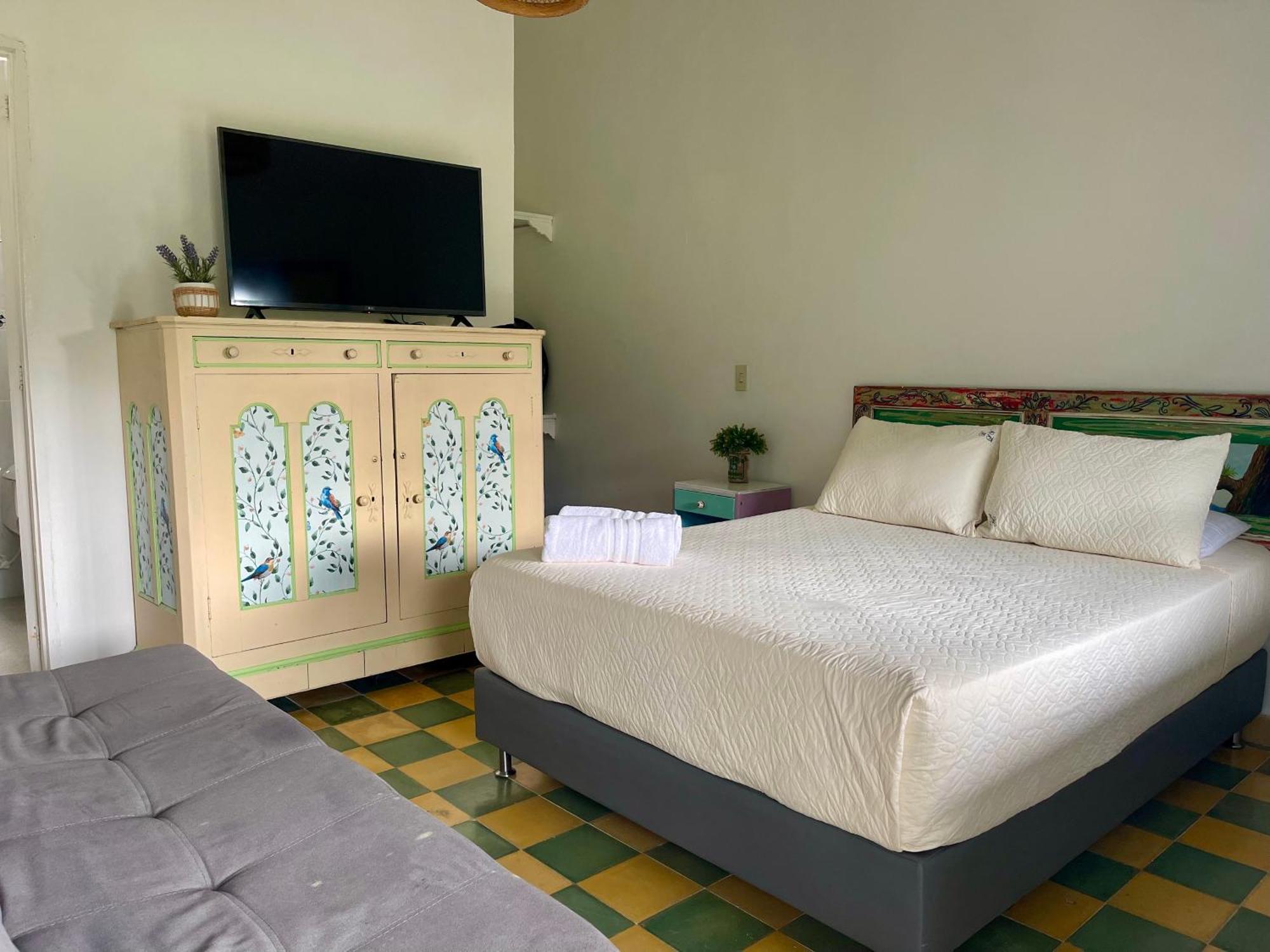 Hotel Lago Valdivia Jardín Szoba fotó