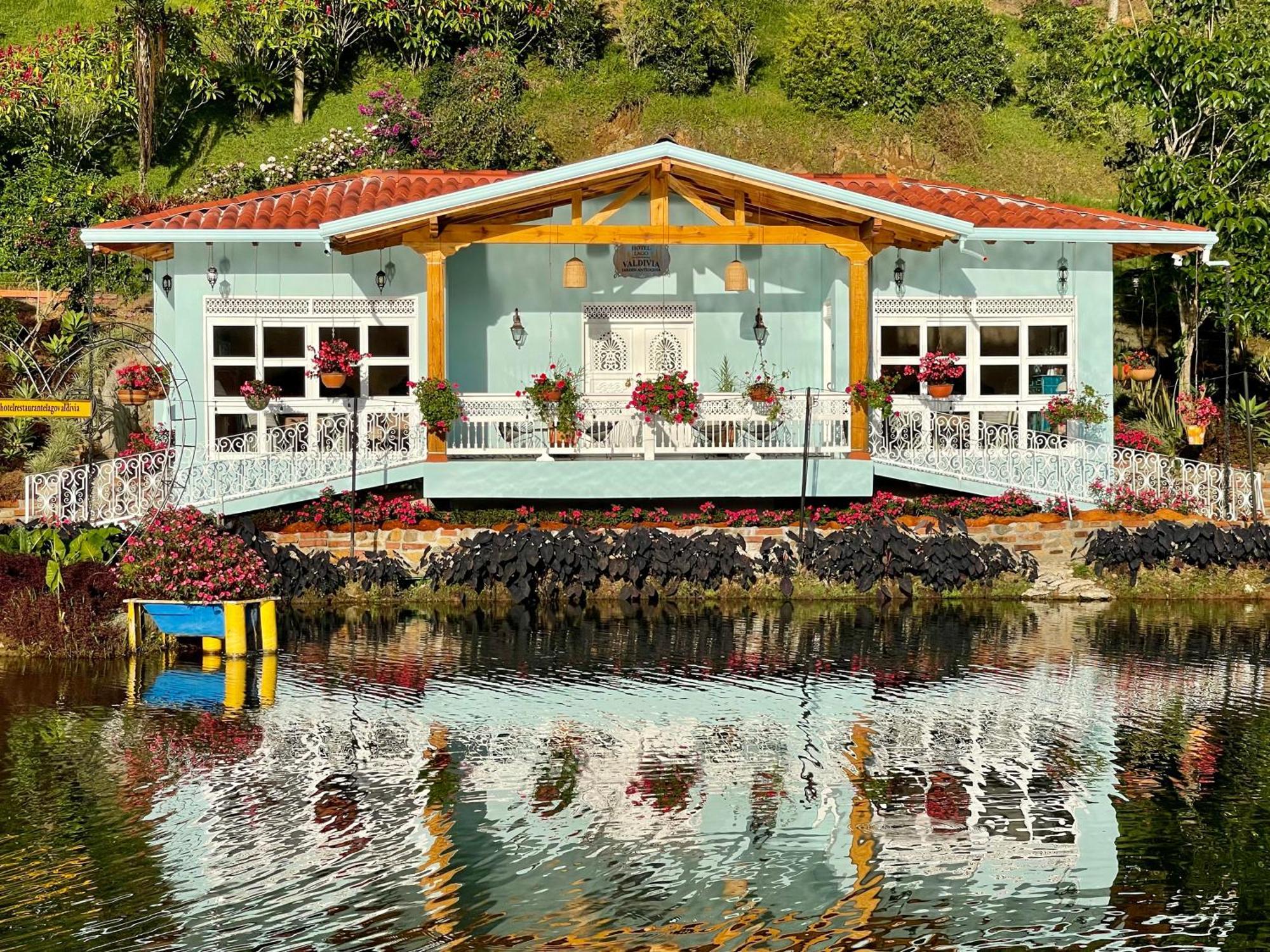 Hotel Lago Valdivia Jardín Kültér fotó